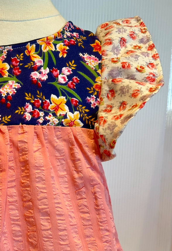 Assorted vintage fabric children’s top - size 5