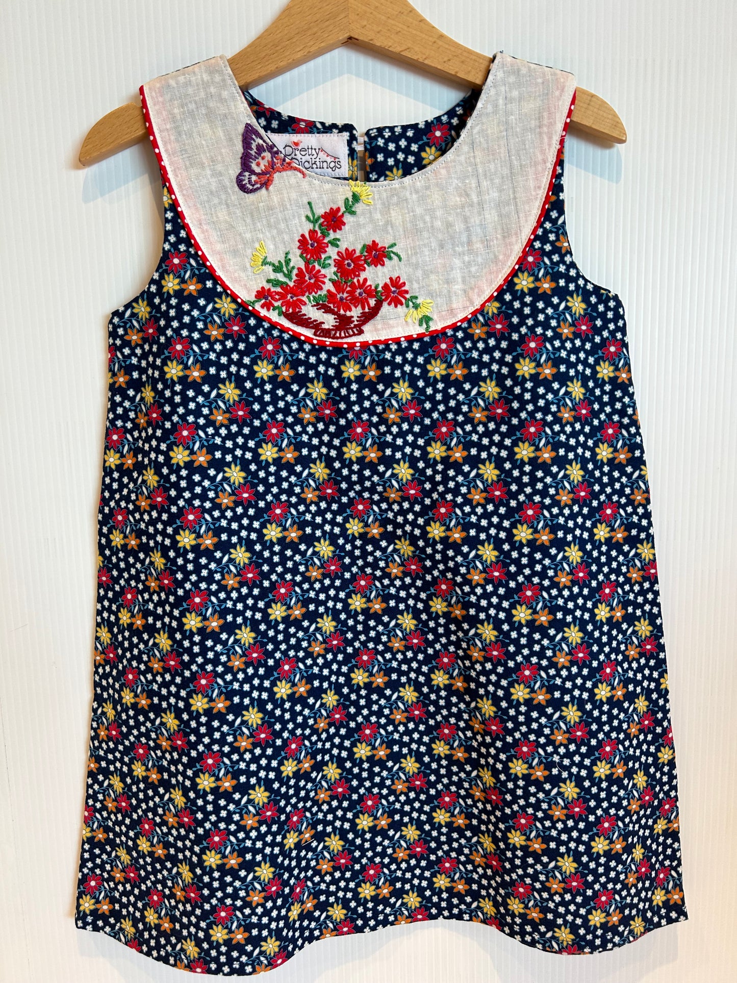 Vintage Doily dress - size 4