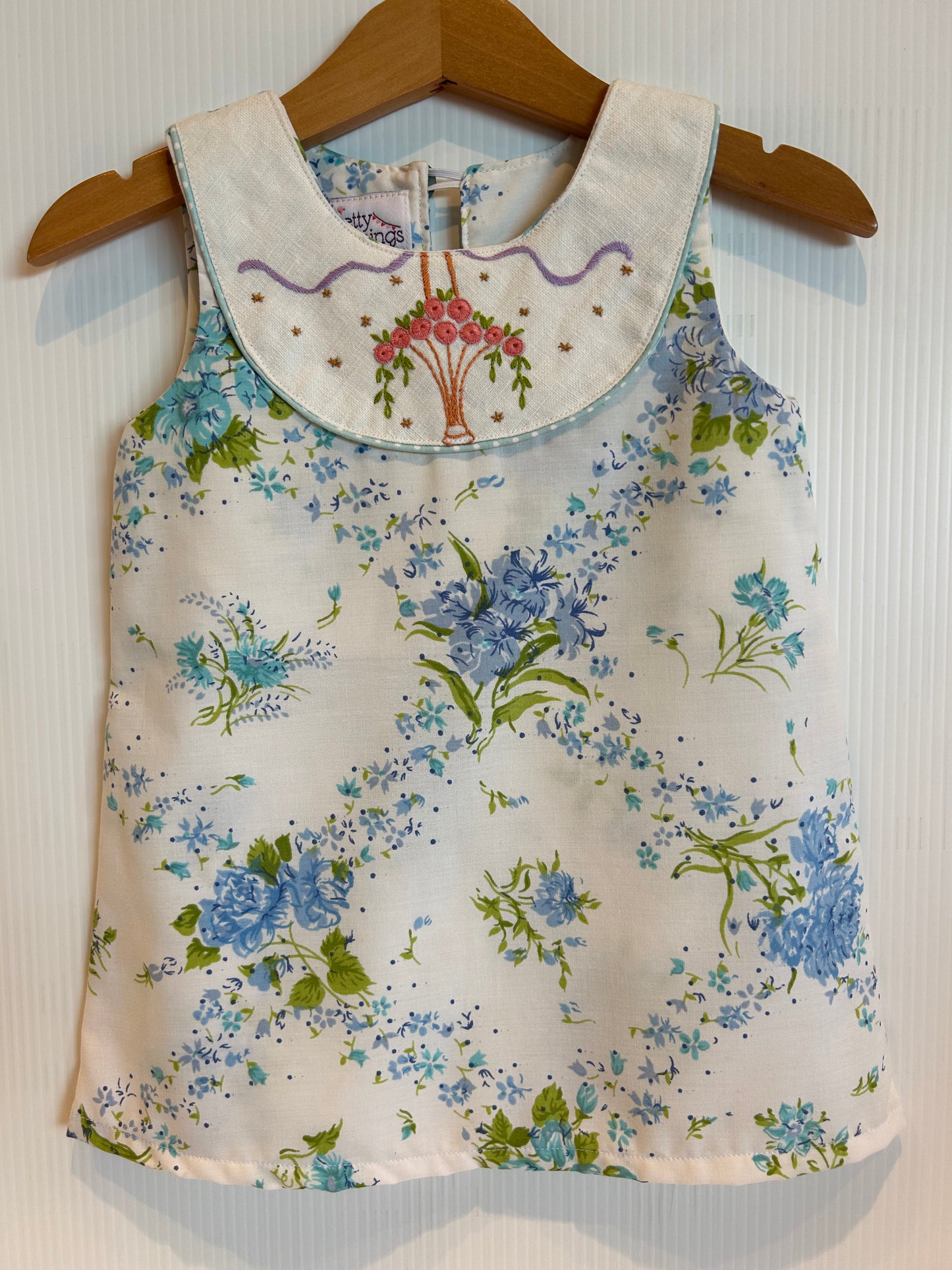 Vintage Doily dress - size 1