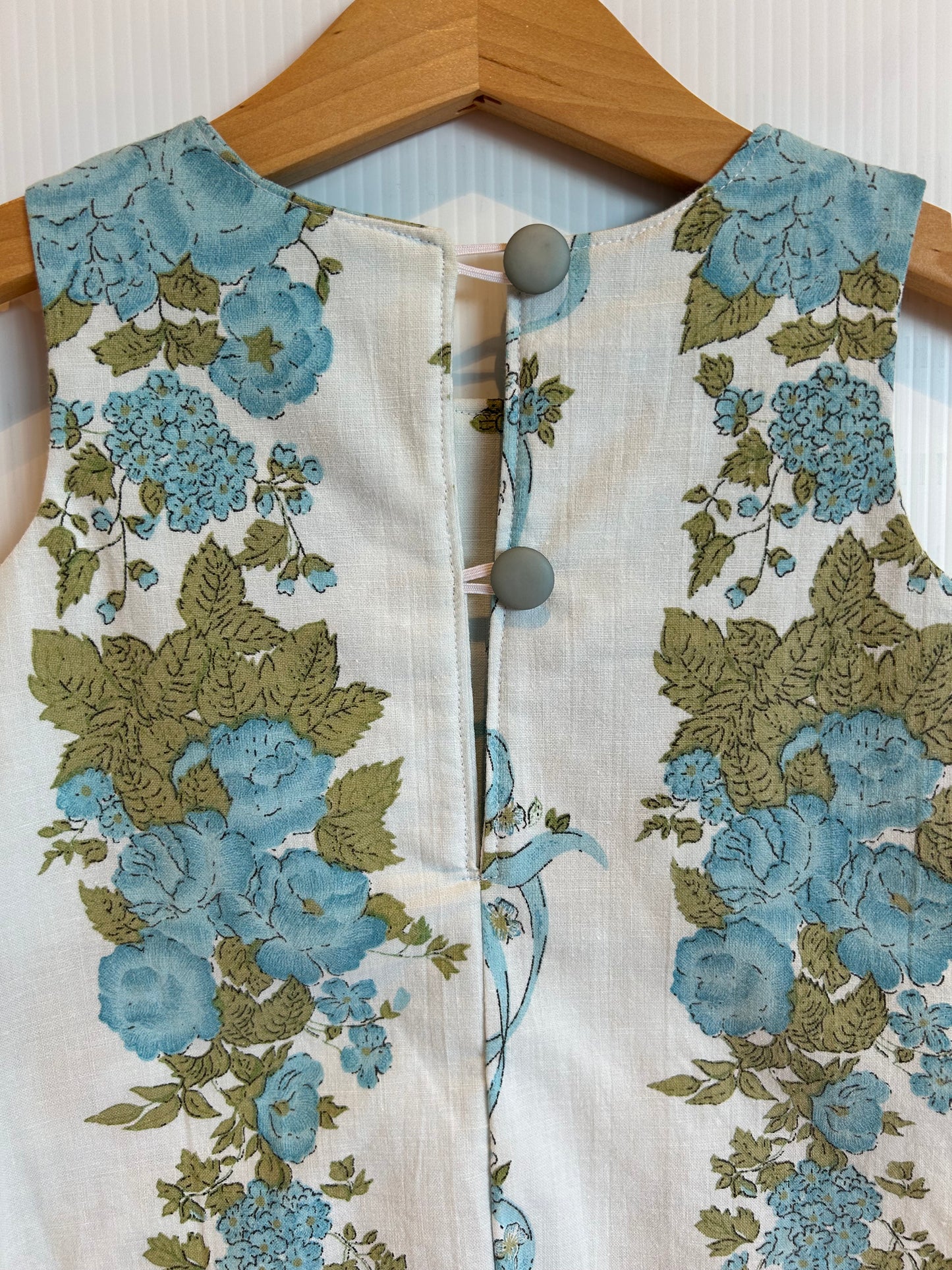 Vintage Doily dress - size 1
