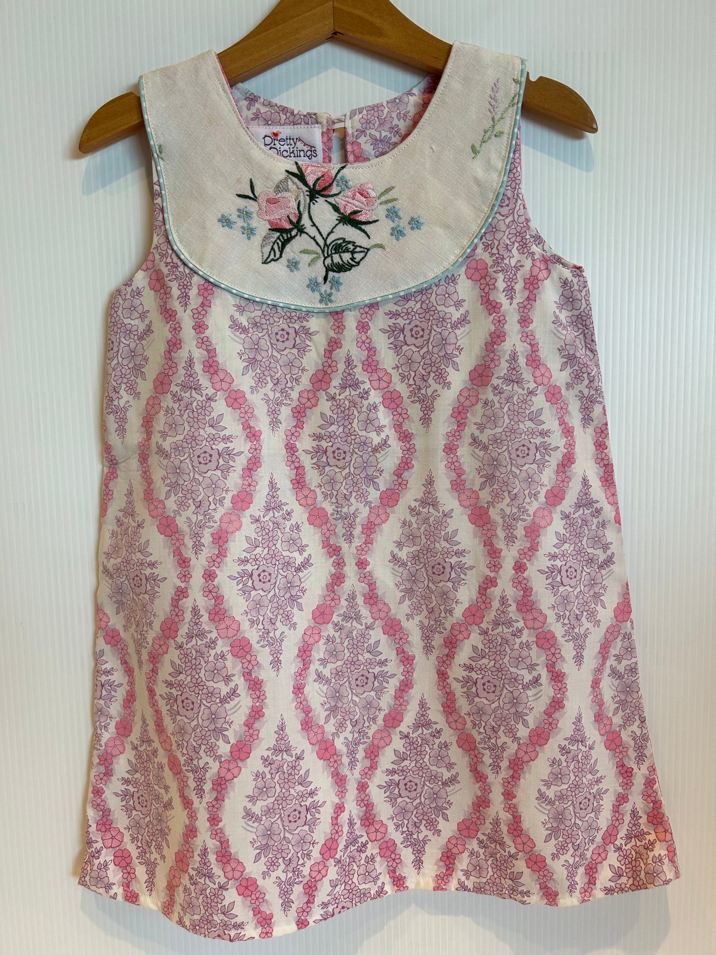 Vintage Doily dress - size 4