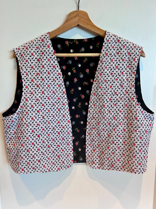 Women’s reversible vest - Large