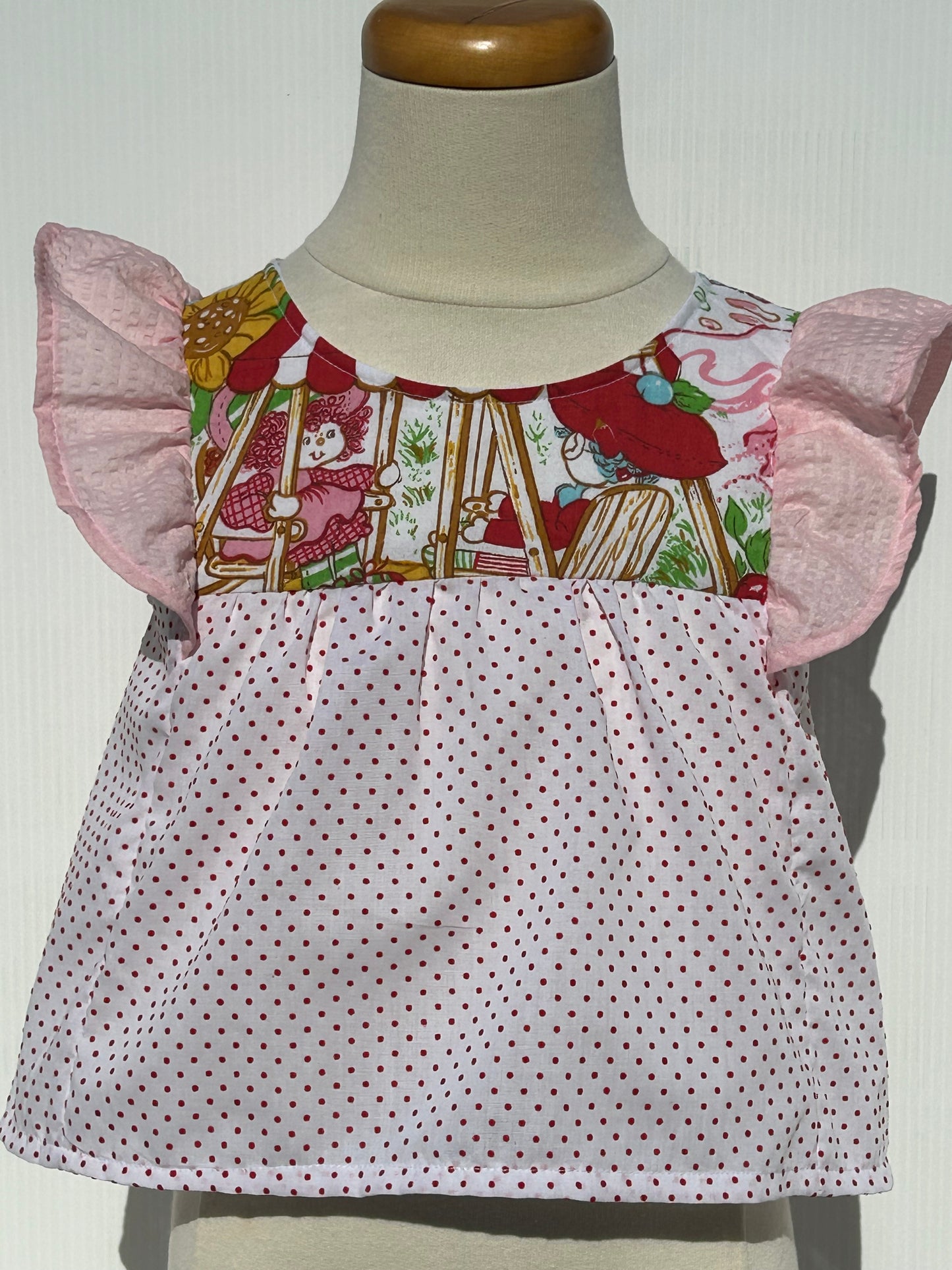 Assorted vintage fabric children’s top - size 4